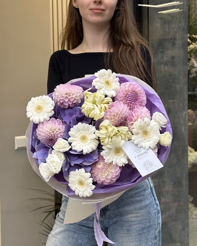 Елегантний букет із гортензії гербер і еустоми
